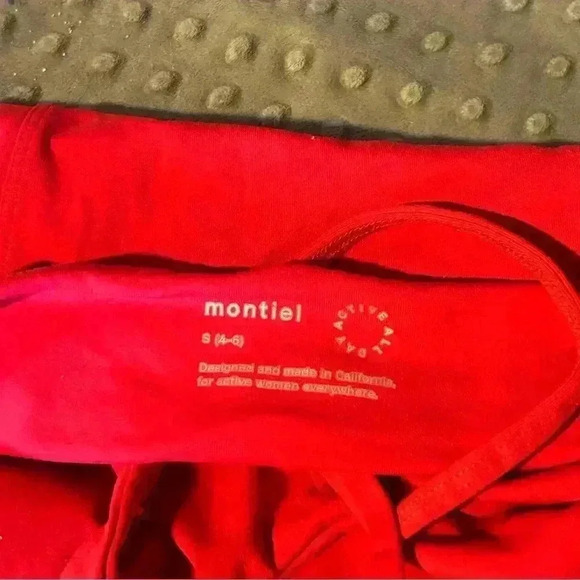 Montiel Red‎ T-Back Running Yoga Workout Top, Size Small - Picture 2 of 9